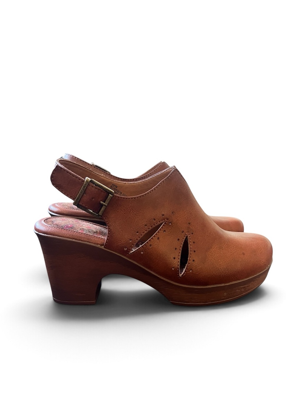 B.O.C Cecilia Platform Clogs Size 10